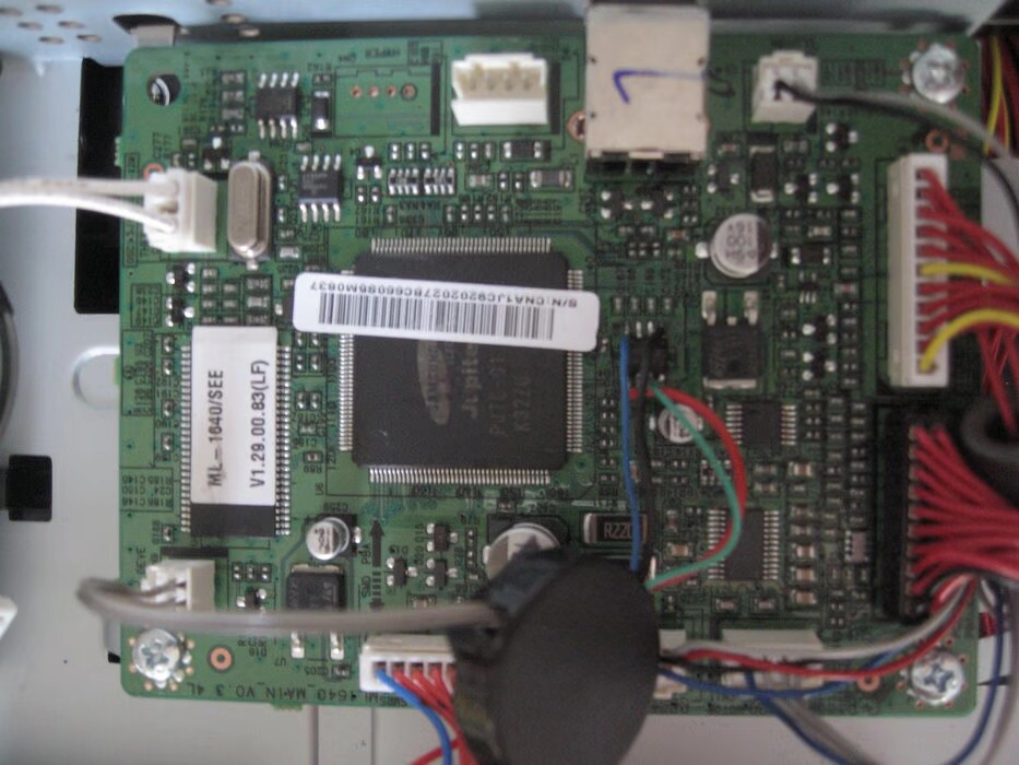 Modifikacija in hackanje matičnih plošč, napajalnikov in drugih elektronskih komponent